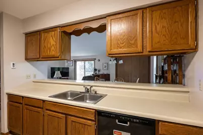 930 Manor Drive #63, Neenah, WI 54956 - Photo 12