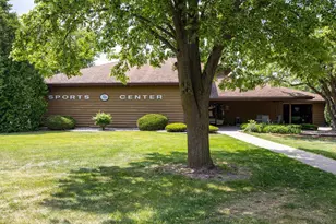 930 Manor Dr, Neenah, WI 54956 - Photo 22