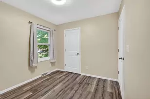 N3087 Woodland Rd, Marinette, WI 54143 - Photo 16