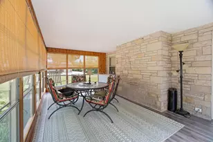 417 Wolf River Dr, Fremont, WI 54940 - Photo 8