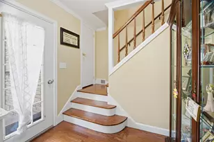 417 Wolf River Dr, Fremont, WI 54940 - Photo 2