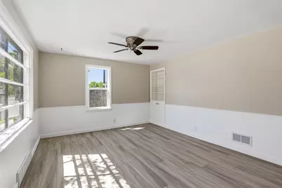 1831 S Oneida Street, Appleton, WI 54915 - Photo 4