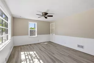 1831 S Oneida St, Appleton, WI 54915 - Photo 4