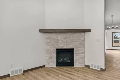 N9226 Homestead Lane, Appleton, WI 54915 - Photo 14
