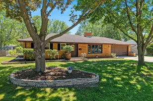 237 S Clay St, De Pere, WI 54115 - Photo 78