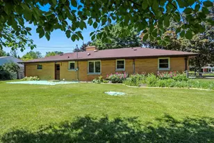 237 S Clay St, De Pere, WI 54115 - Photo 68