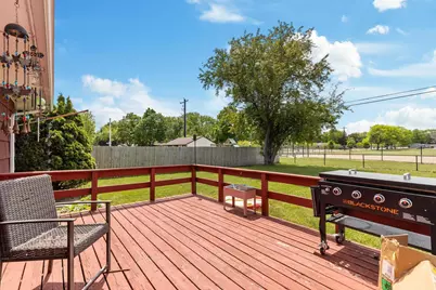 1509 Doemel Street, Oshkosh, WI 54901 - Photo 2