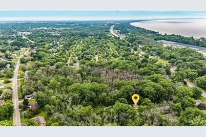 825 Welcome Road, Menasha, WI 54952 - Photo 16