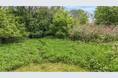 825 Welcome Road, Menasha, WI 54952 - Photo 6