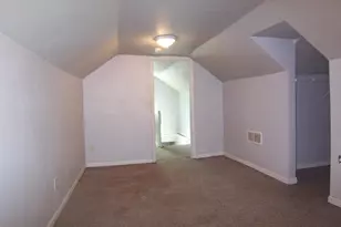 1214 S Greenwood Ave, Green Bay, WI 54304 - Photo 14