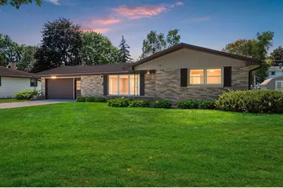917 Myrtle Lane, Green Bay, WI 54304 - Photo 1