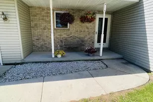 2769 Chief Hill Dr, Green Bay, WI 54313 - Photo 10