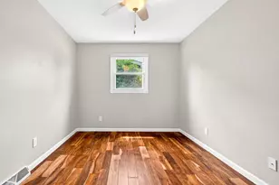 1910 Georgia St, Oshkosh, WI 54902 - Photo 32