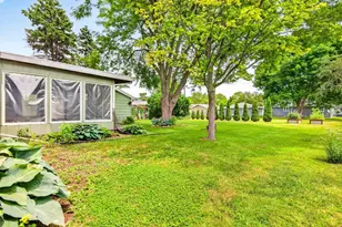 1910 Georgia St, Oshkosh, WI 54902 - Photo 46