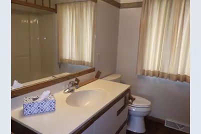 305 Riverview Drive, Marion, WI 54950 - Photo 8