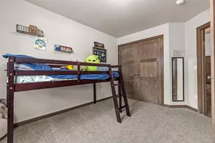 607 W 5th St, Shawano, WI 54166 - Photo 18