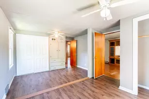 1200 S Greenwood Ave, Green Bay, WI 54304 - Photo 12
