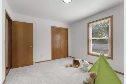 2352 Mount Vernon Street, Oshkosh, WI 54901 - Photo 12