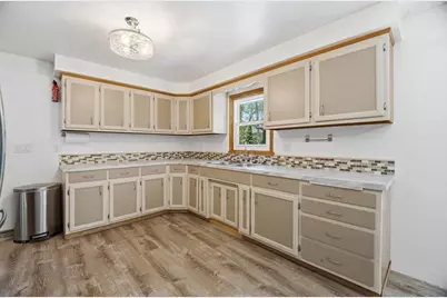 824 W Cecil Street, Neenah, WI 54956 - Photo 10