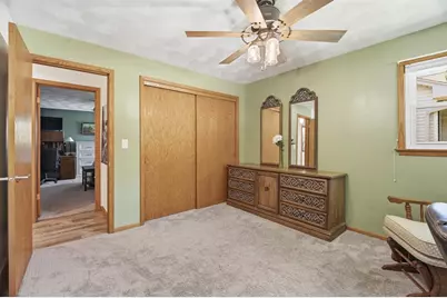 824 W Cecil Street, Neenah, WI 54956 - Photo 18