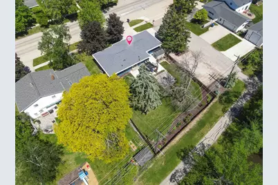 824 W Cecil Street, Neenah, WI 54956 - Photo 36