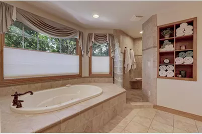 422 Bosworth Lane, Neenah, WI 54956 - Photo 32