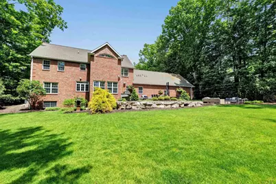 1395 Navajo Trail, Green Bay, WI 54313 - Photo 34