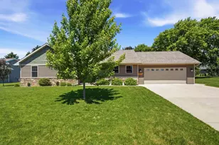 1830 Kentucky St, Sturgeon Bay, WI 54235 - Photo 6