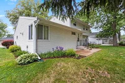 1082 Kenwood Street, Green Bay, WI 54304 - Photo 10