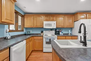 1708 Thelen Ave, Kaukauna, WI 54130 - Photo 6