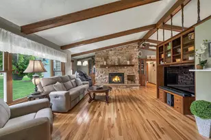 2687 Vissers Ct, Green Bay, WI 54313 - Photo 16