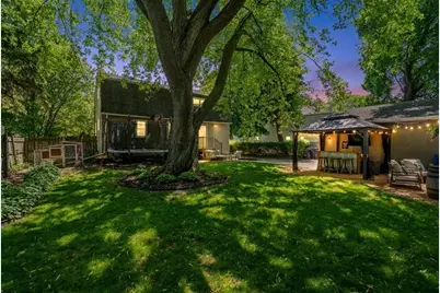203 Cedar Street, Neenah, WI 54956 - Photo 32