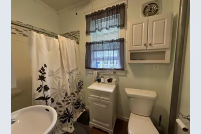 102 N Clinton Avenue, Clintonville, WI 54929 - Photo 8