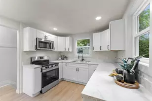 825 Crooks St, Green Bay, WI 54301 - Photo 20