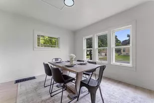 825 Crooks St, Green Bay, WI 54301 - Photo 14