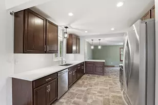 821 S Weimar St, Appleton, WI 54915 - Photo 10