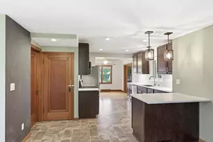 821 S Weimar St, Appleton, WI 54915 - Photo 14
