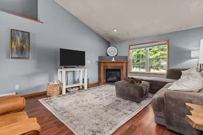 1578 Lone Oak Drive, Neenah, WI 54956 - Photo 2
