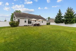1578 Lone Oak Dr, Neenah, WI 54956 - Photo 34
