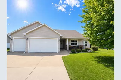 1578 Lone Oak Drive, Neenah, WI 54956 - Photo 1