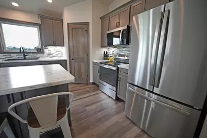 461 Highland Meadow Trail, Pulaski, WI 54162 - Photo 6