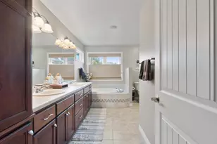 2690 Prairie Garden Trail, Green Bay, WI 54313 - Photo 36