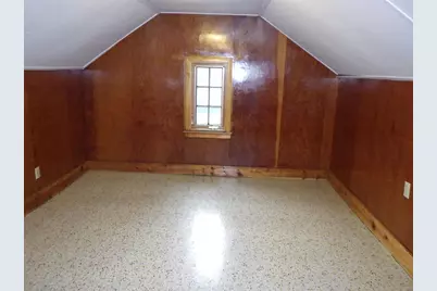 89 Torrey Street, Clintonville, WI 54929 - Photo 8