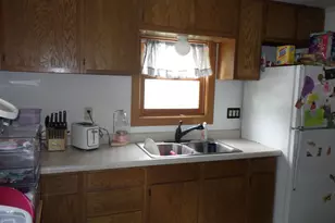 89 Torrey St, Clintonville, WI 54929 - Photo 2