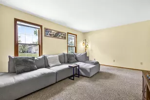 W6788 Windward Dr, Greenville, WI 54942 - Photo 8