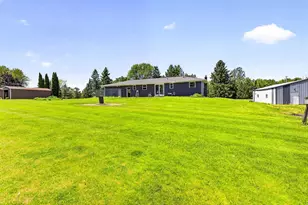 N978 N Rd, Hortonville, WI 54944 - Photo 46