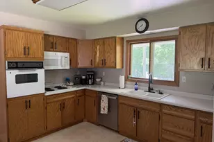 406 W 4th St, Caspian, MI 49915 - Photo 8