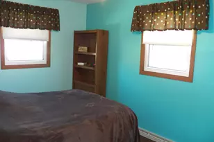941 S 41st St, Manitowoc, WI 54220 - Photo 10