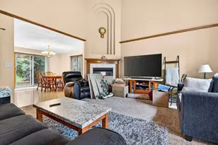 101 E Kennedy Ave, Kimberly, WI 54136 - Photo 10