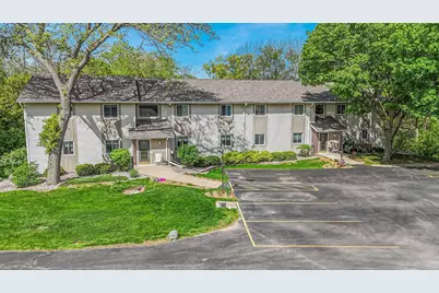 1 Altendorf Place #8, Kaukauna, WI 54130 - Photo 1